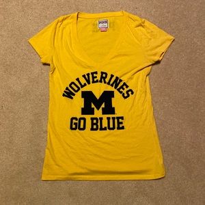 Pink University of Michigan Short Sleeve Tee L